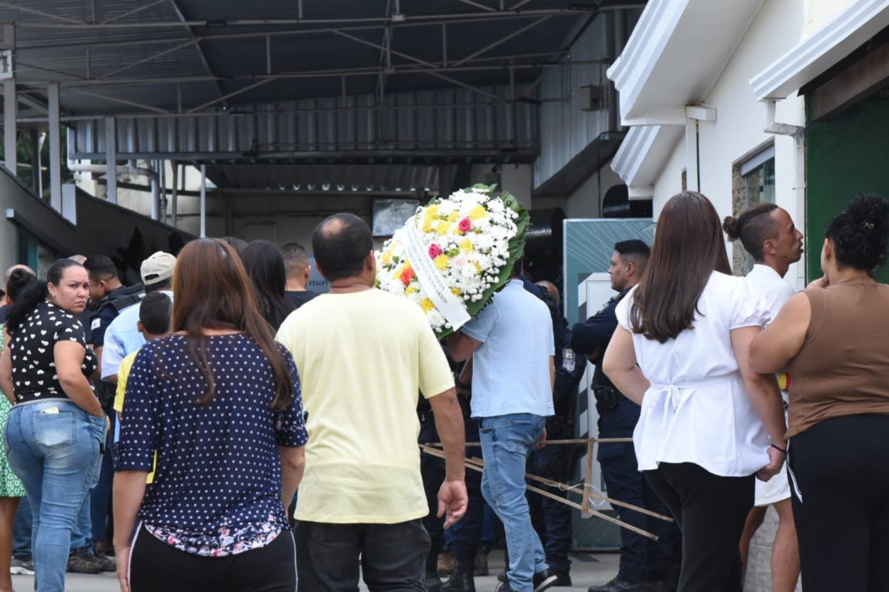 Velório de Lucilene e Luan que foram atropelados e mortos em Santa Luzia -  (crédito: Gladyston Rodrigues/EM/D.A Press)
