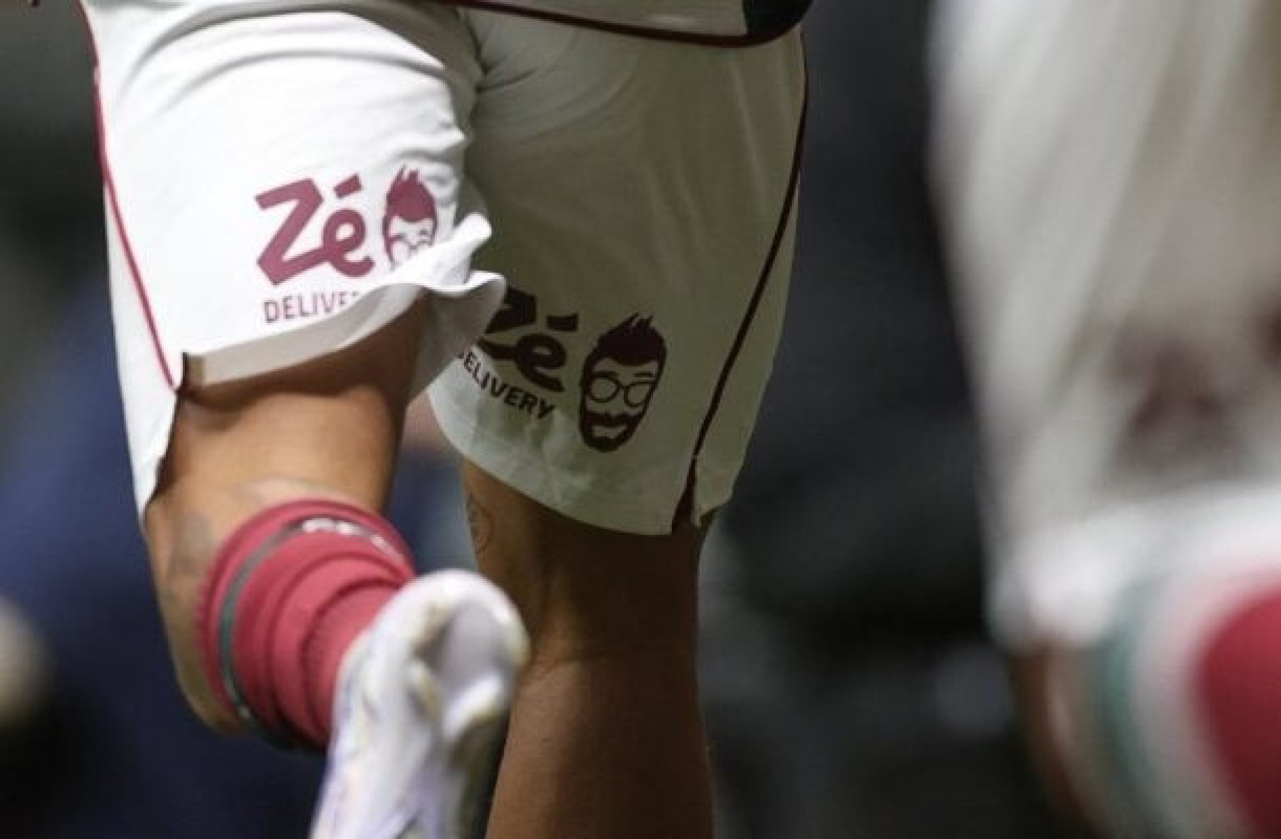 Fluminense fecha parceria com aplicativo de bebidas e amplia patrocinadores Fluminense fecha parceria com aplicativo de bebidas e amplia patrocinadores