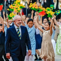 Xi e Lula criticam, juntos, bullying, hegemonismo e tarifas arbitrárias de Trump