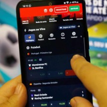 Como 'cambistas de bets' movimentam mercado ilegal milionário e oferecem apostas até para menores
