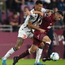 Atuações do Vasco contra o Lanús: Diniz dá suas primeiras impressões, mas vê time sofrer na segunda etapa - Divulgação/Conmebol