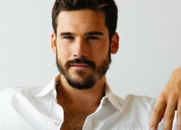 Dupla Celebração: Nicolas Prattes Faz 28 Anos e Leva Troféu Imprensa -  (crédito: Tupi - Pablo Oliveira)