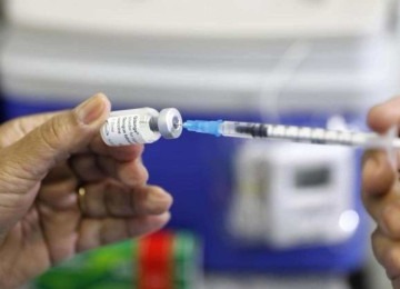 Vacinação contra a dengue será retomada em BH após envio de mais doses -  (crédito: Divulgação/PBH)