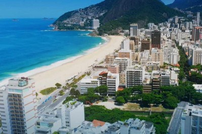 A Lonely Planet tem um ranking das 20 melhores praias do planeta. Veja onde elas ficam e por que são tão apreciadas. 
  -  (crédito: Youtube/One Man Wolf Pack)