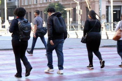 Baixa temperatura nas primeiras horas do dia se deve a atuação da massa de ar frio -  (crédito:  Jair Amaral/EM/D.A Press)
