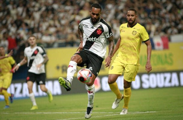 ALEX TEIXEIRA - Entrou já nos minutos finais e pouco participou da partida. Nota: 5 - Foto: Matheus Lima/Vasco