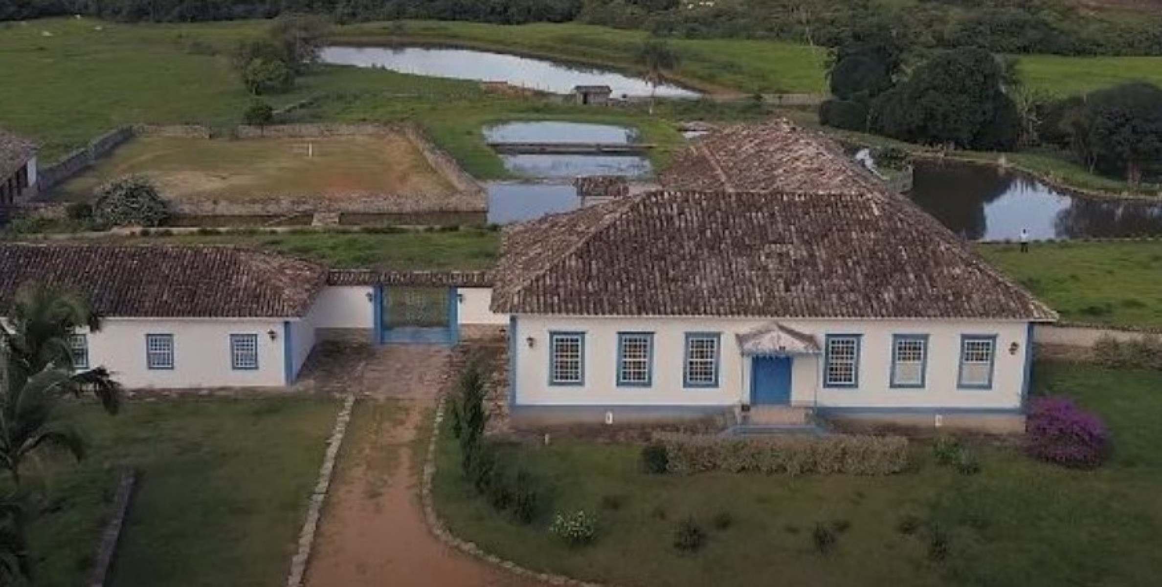 Fazenda Bela Cruz, no atual município de Cruzília, no Sul de Minas, foi palco da Revolta de Carrancas Vista aérea da Fazenda Bela Cruz, no atual município de Cruzília, no Sul de Minas, que foi palco da Revolta de Carrancas, insurreição de escravizados em 1833