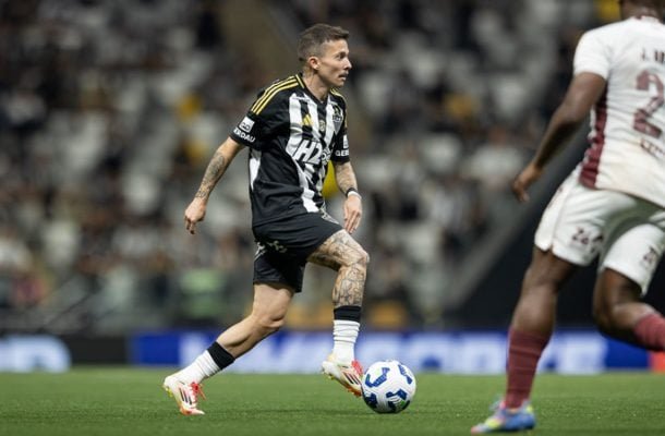 BERNARD: Muita correria, mas pouca efetividade com a bola, segue devendo no Atlético e não justifica as chances que recebe. NOTA: 4,5. Foto: Pedro de Souza/Atlético