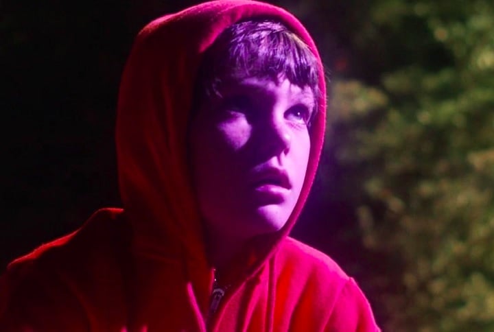 Farrell percebeu que queria ser ator quando assistiu ao filme "E.T.: O Extraterrestre" (1982) e se emocionou com a atuação do - então criança - Henry Thomas (foto).