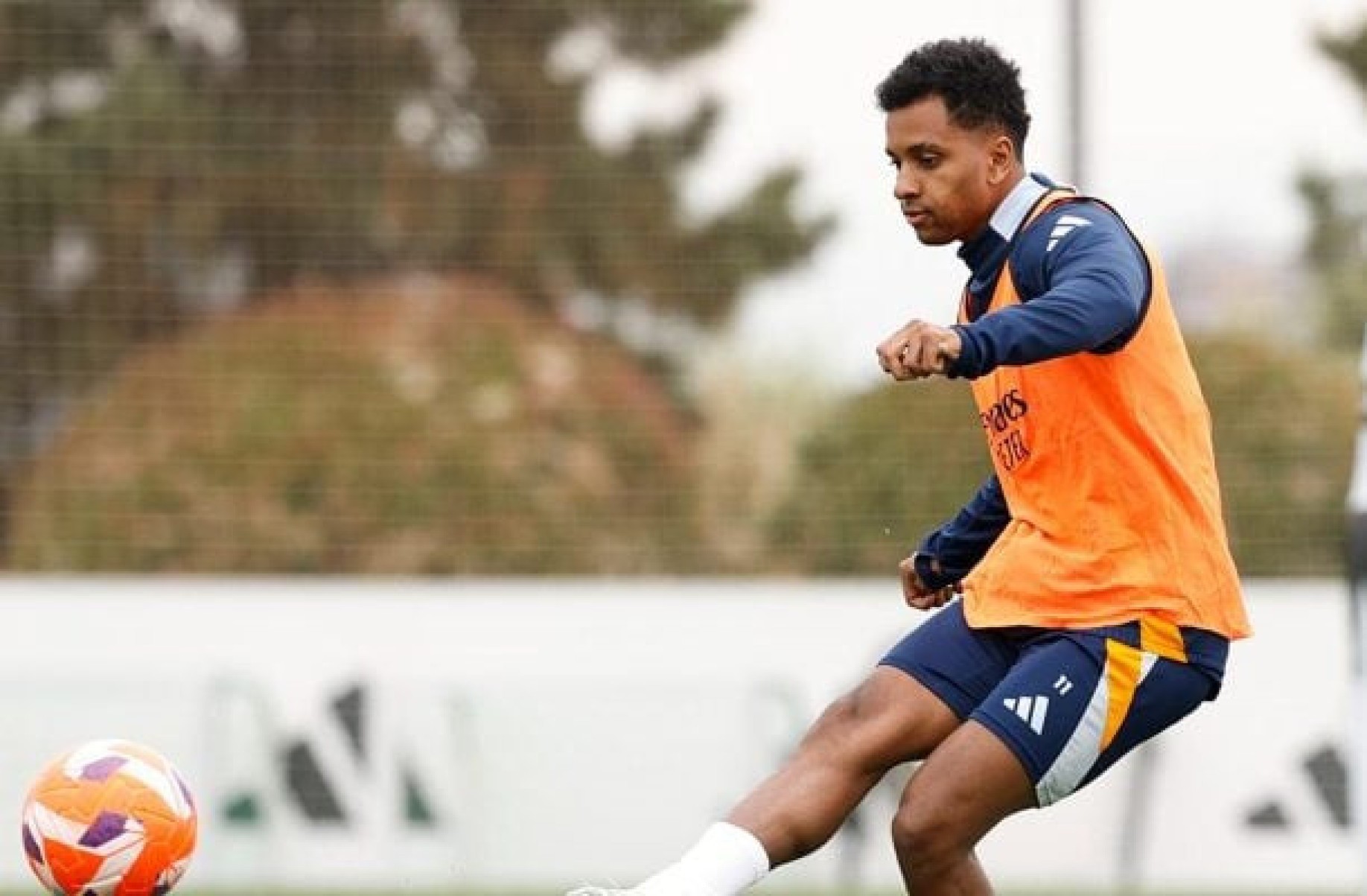 Ancelotti afirma que Rodrygo ???não está bem emocionalmente???