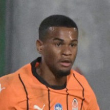 Ex-Atlético, Alisson é decisivo e ajuda Shakhtar a conquistar título