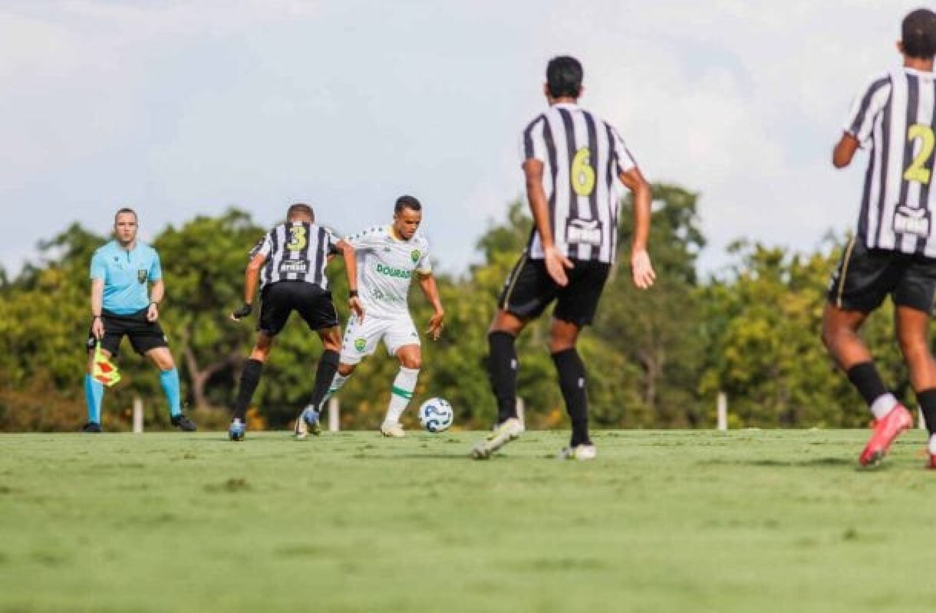 Cuiabá marca no fim, sai da zona do rebaixamento, e tira o Santos do G8 do Brasileirão Sub-20