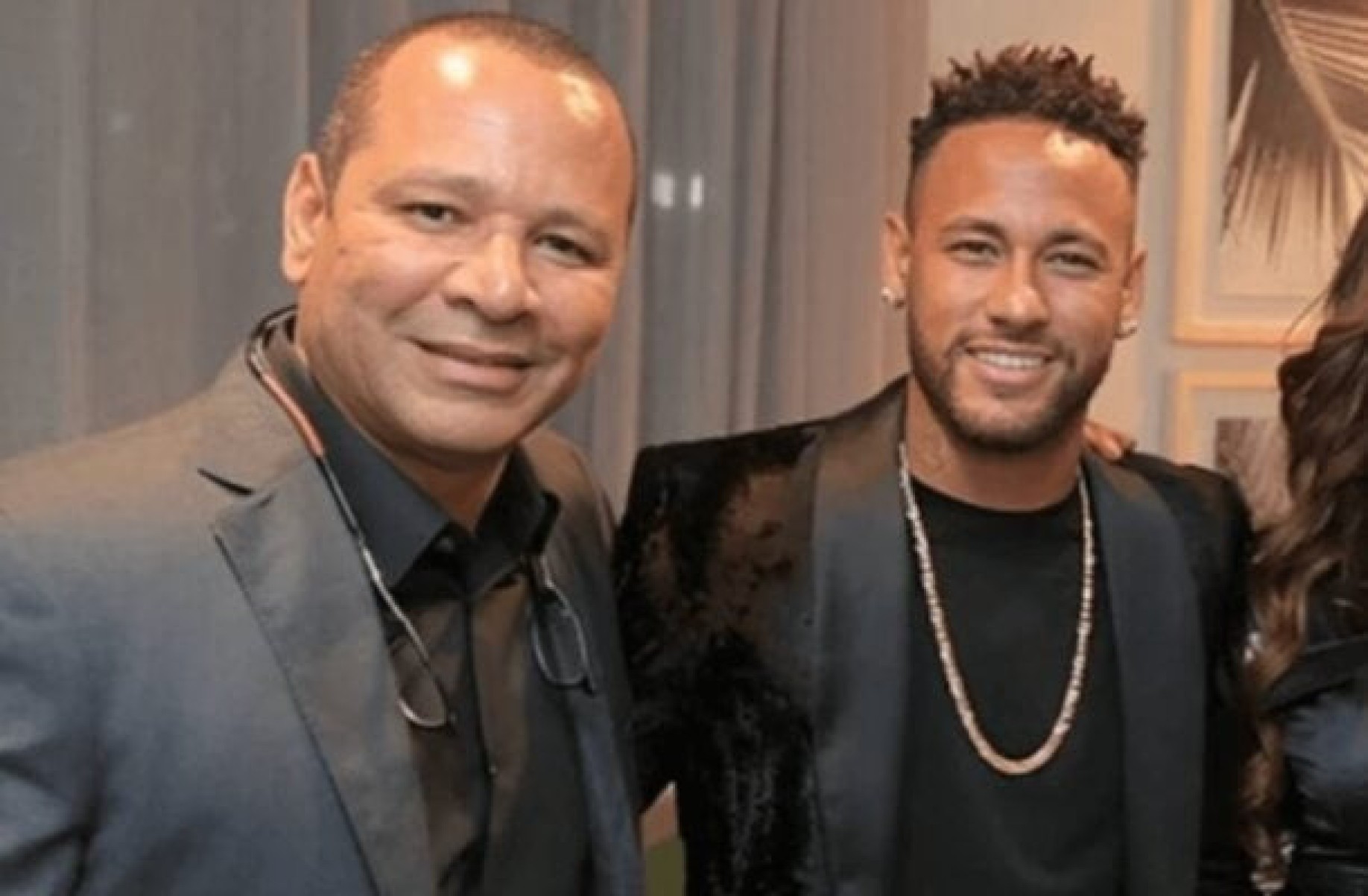 Site expõe interferência direta de Neymar em emissora e parte da mídia esportiva