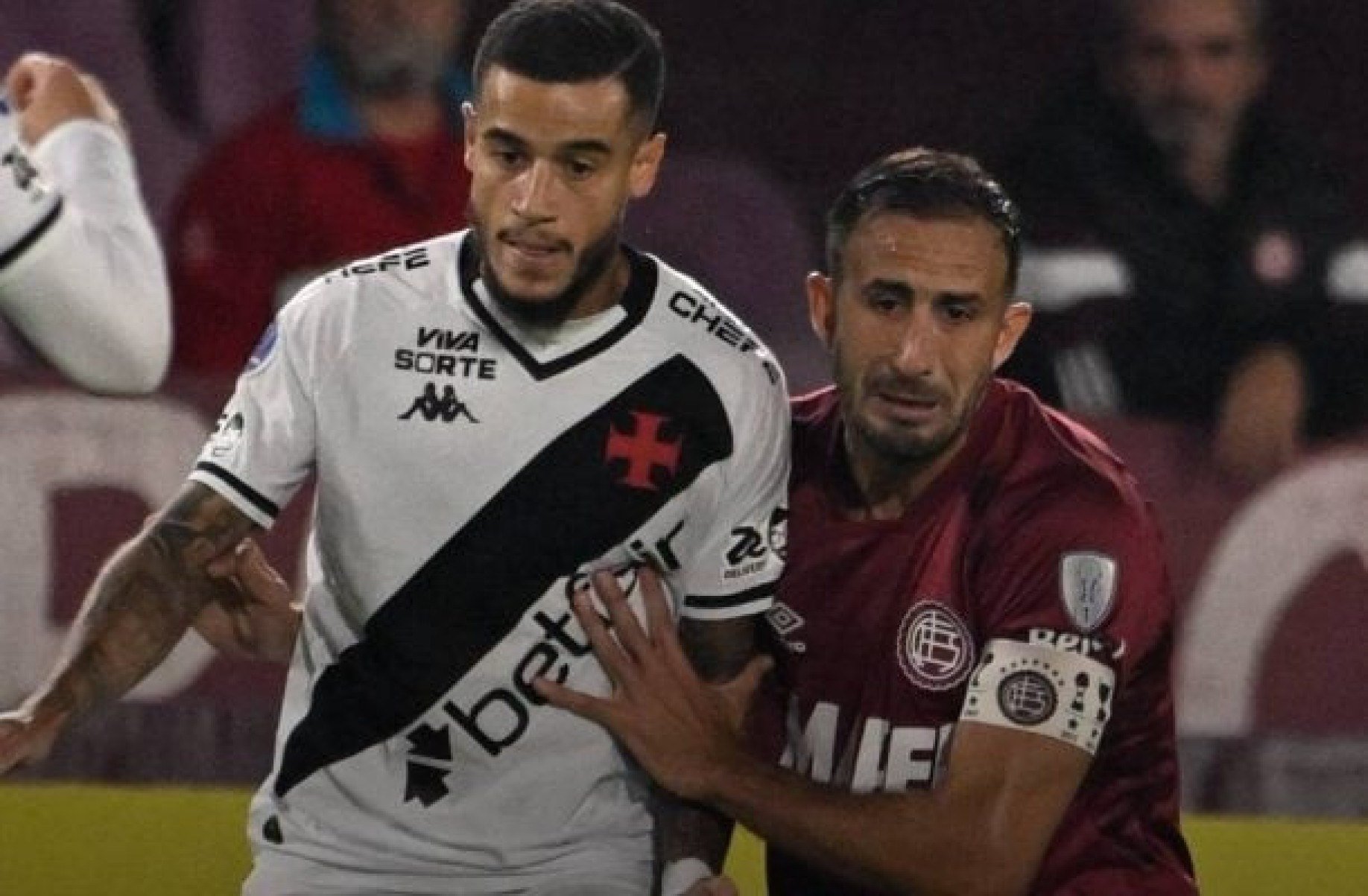 Coutinho cobra responsabilidade dos jogadores após nova derrota do Vasco