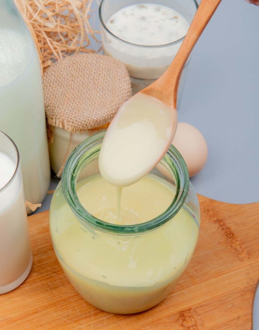 Já algumas outras marcas demonstraram que nem toda embalagem bonita corresponde a um bom produto. Para quem busca o melhor rendimento em brigadeiros, pudins e sobremesas, vale ficar atento à escolha.
