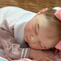 Família de bebê agredida ao ser confundida com bebê reborn vai à Justiça - Redes sociais/Reprodução