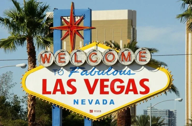 Las Vegas pulsa: cidade dos pecados, dos cassinos e dos casamentos - Rudi Nockewel por Pixabay