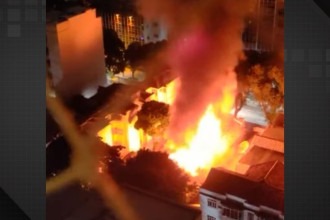 Incêndio destrói escola no Rio de Janeiro