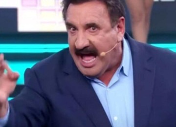 Ratinho se revolta com o Troféu Imprensa e ameaça deixar o SBT -  (crédito: Tupi - Pablo Oliveira)