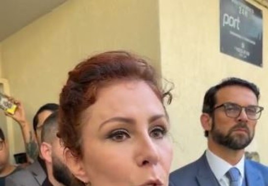  Reprodução/ @carla.zambelli