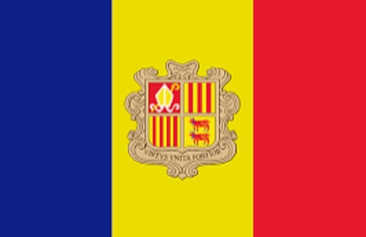 10º - Andorra: área 468 km², população ~79.000
