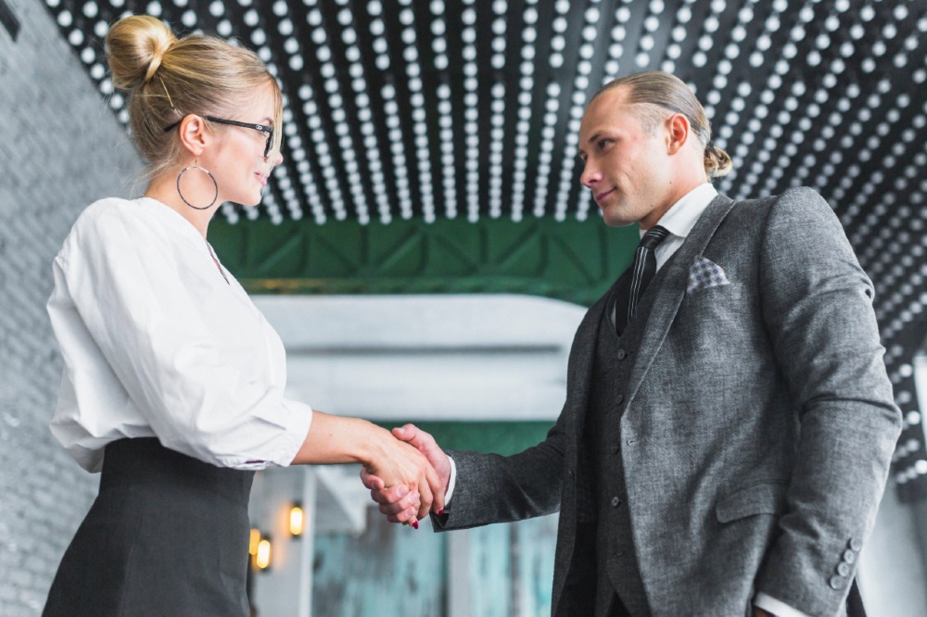 Se antes o marketing se concentrava na publicidade e nas embalagens, hoje ele está também na forma como a empresa responde, acolhe e resolve - (crédito: Freepik/Divulgação) Se antes o marketing se concentrava na publicidade e nas embalagens, hoje ele está também na forma como a empresa responde, acolhe e resolve - (crédito: Freepik/Divulgação)