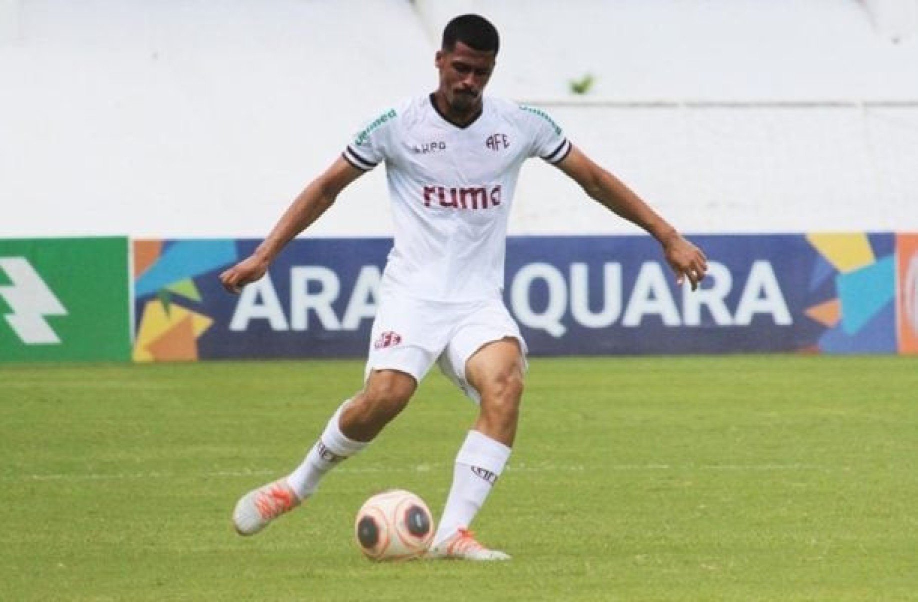 São Paulo faz sondagem por zagueiro da Ferroviária