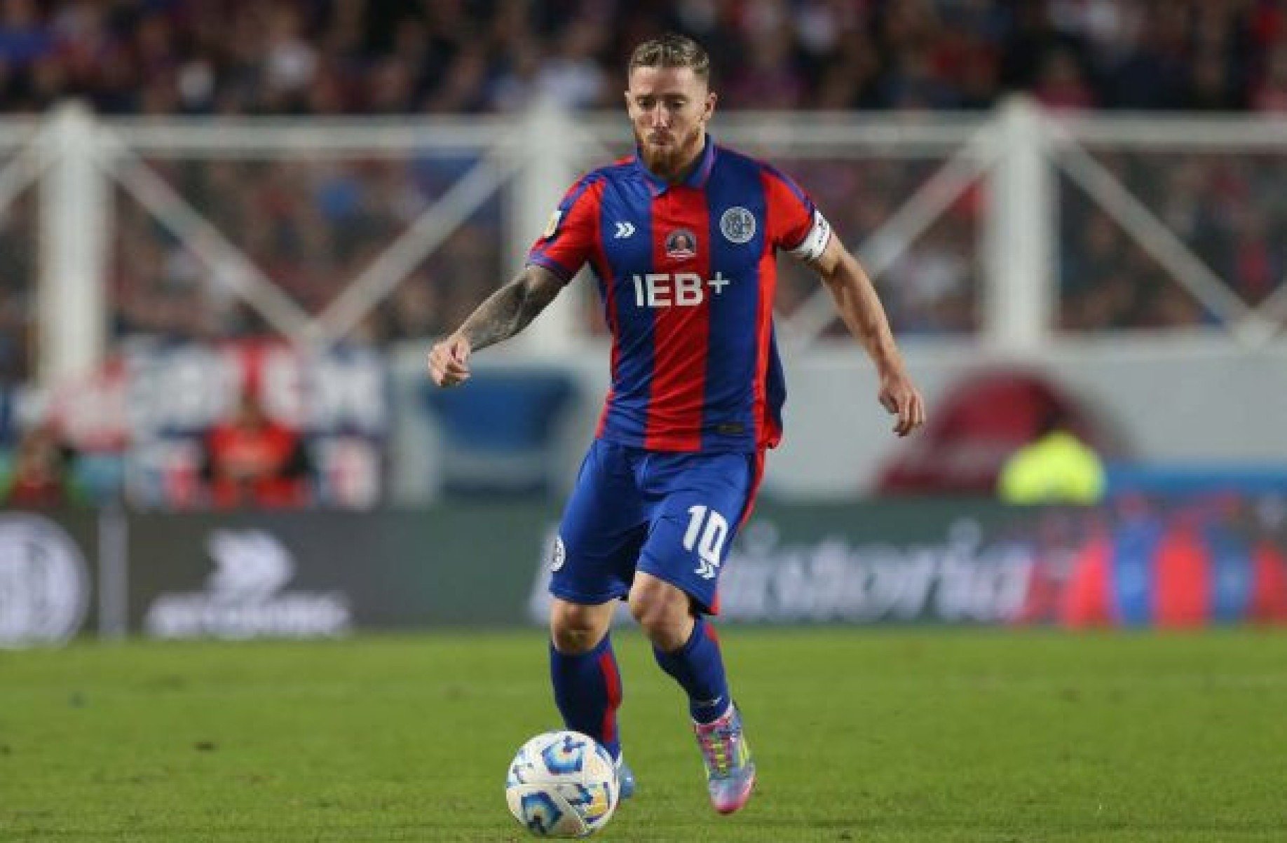 Jogadores do San Lorenzo protestam contra salários atrasados