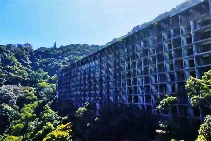 Apesar de nunca ter sido concluído, o local chegou a sediar festas da elite carioca nos anos 1960-70.