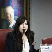 Giselle Farinhas Advogados: M&amp;A aquece setor imobiliário - DINO