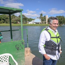 Damião navega na Pampulha e vê viabilidade de promover passeios na lagoa - Leandro Couri/EM/DA Press