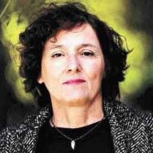 Mulheres que saíram sozinhas para descobrir o mundo ganham livro