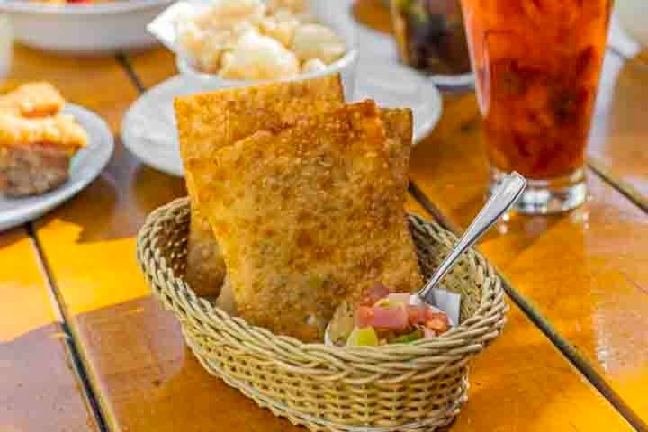 Mas essa dupla vai muito além do sabor: representa afeto, memória afetiva e identidade cultural para milhões de brasileiros.