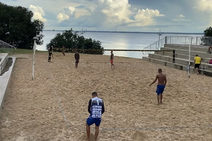 Apesar de nÃ£o ser recomendada para banhos, a praia Ã© ideal para caminhadas, piqueniques e momentos de lazer em famÃ­lia. 