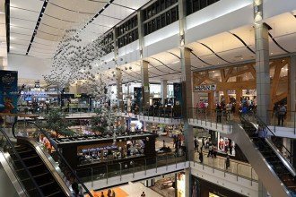 Intenção de consumo das famílias em BH melhora, mas ainda é insuficiente
