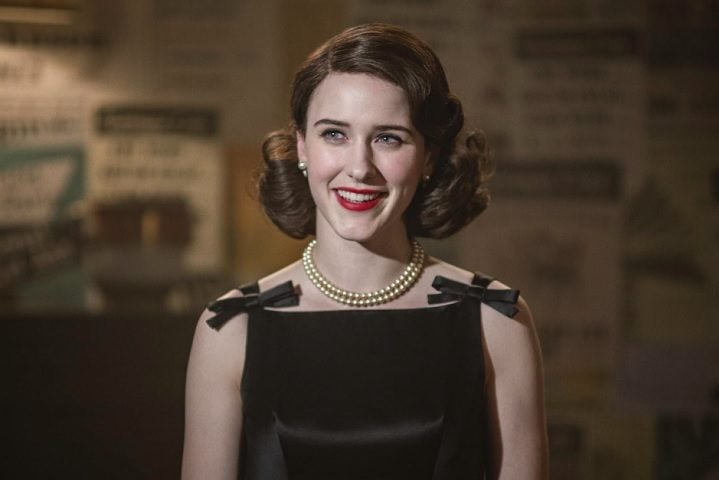 Além de Corenswet, o filme vai contar com a atriz Rachel Brosnaham ("A Maravilhosa mrs. Maisel") como Lois Lane e Nicholas Hoult ("X-Men: Fênix Negra") como o vilão Lex Luthor. 
