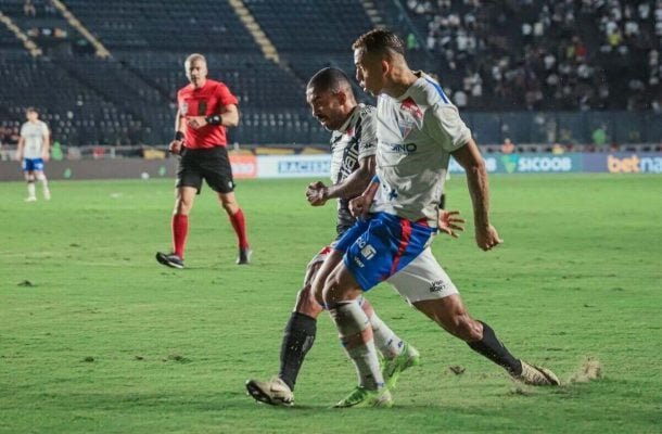 FORTALEZA – O Fortaleza até finalizou (10 contra 14 do Vasco) e teve uma boa posse, mas nada de eficácia. Mereceu perder. Ninguém se destacou. NOTA 4,0. Foto: Divulgação / Fortaleza