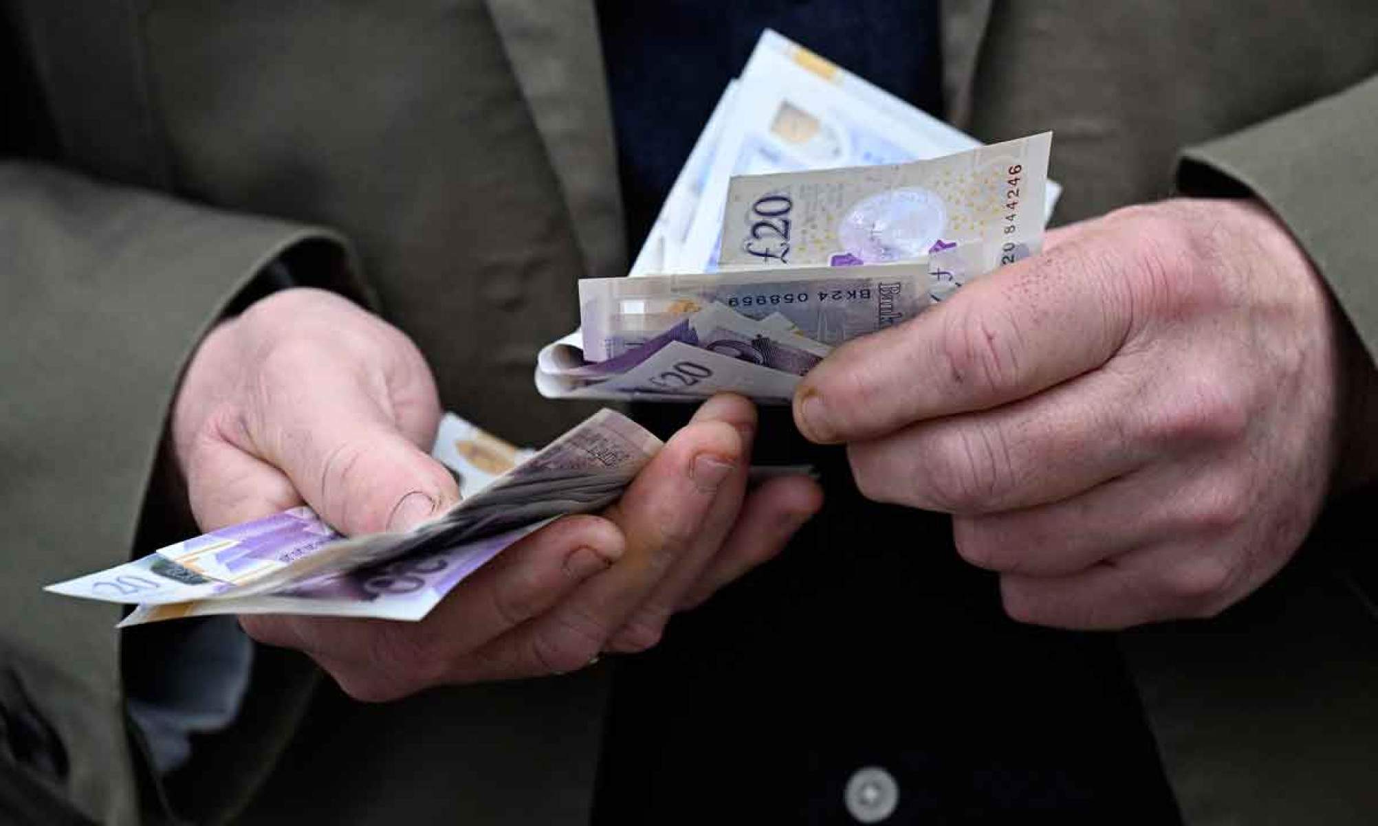 O fascínio das bets vem do fetiche de que os que jogam melhor ganharão sempre. Não é bem assim -  (crédito: Paul Ellis/AFP)