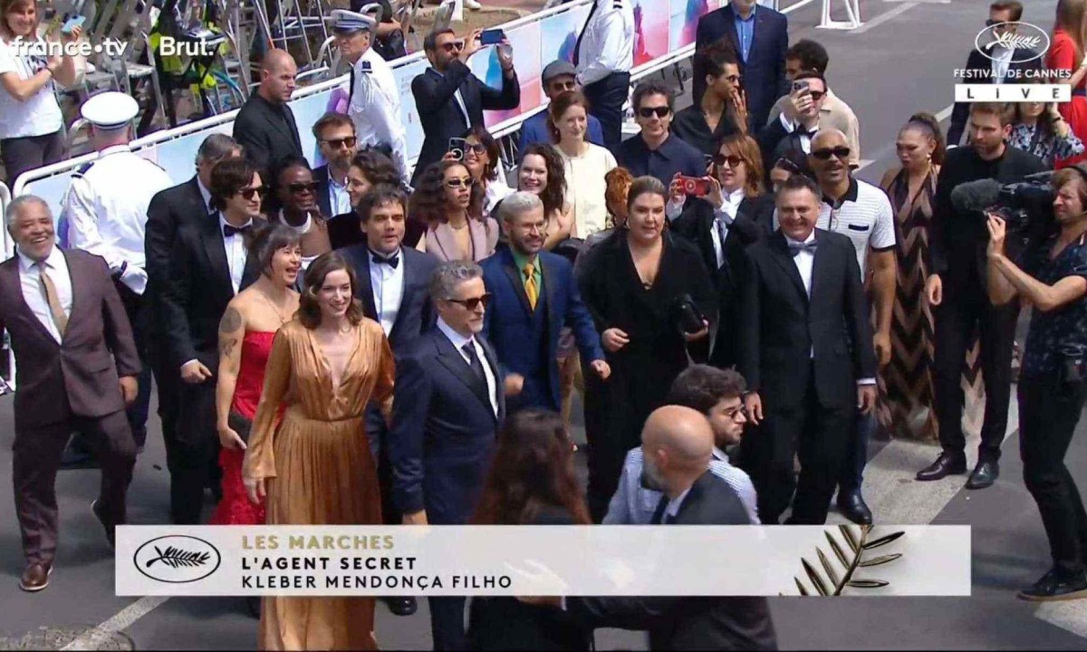 Equipe o filme &quot;O agente secreto&quot; chega ao tapete vermelho do Festival de Cannes -  (crédito: Reprodu&ccedil;&atilde;o X)