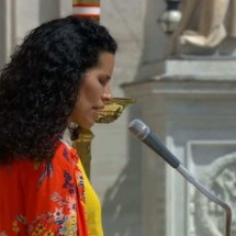 Brasileira faz leitura em missa inaugural do papa Leão XIV - Reprodução/Vaticano/Vaticano