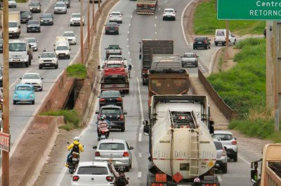 em 2024, Anel Rodoviário de BH, com tráfego misto e intenso, treve 35 mortes em 31.339 metros -  (crédito: Edésio Ferreira/EM/D.A Press)