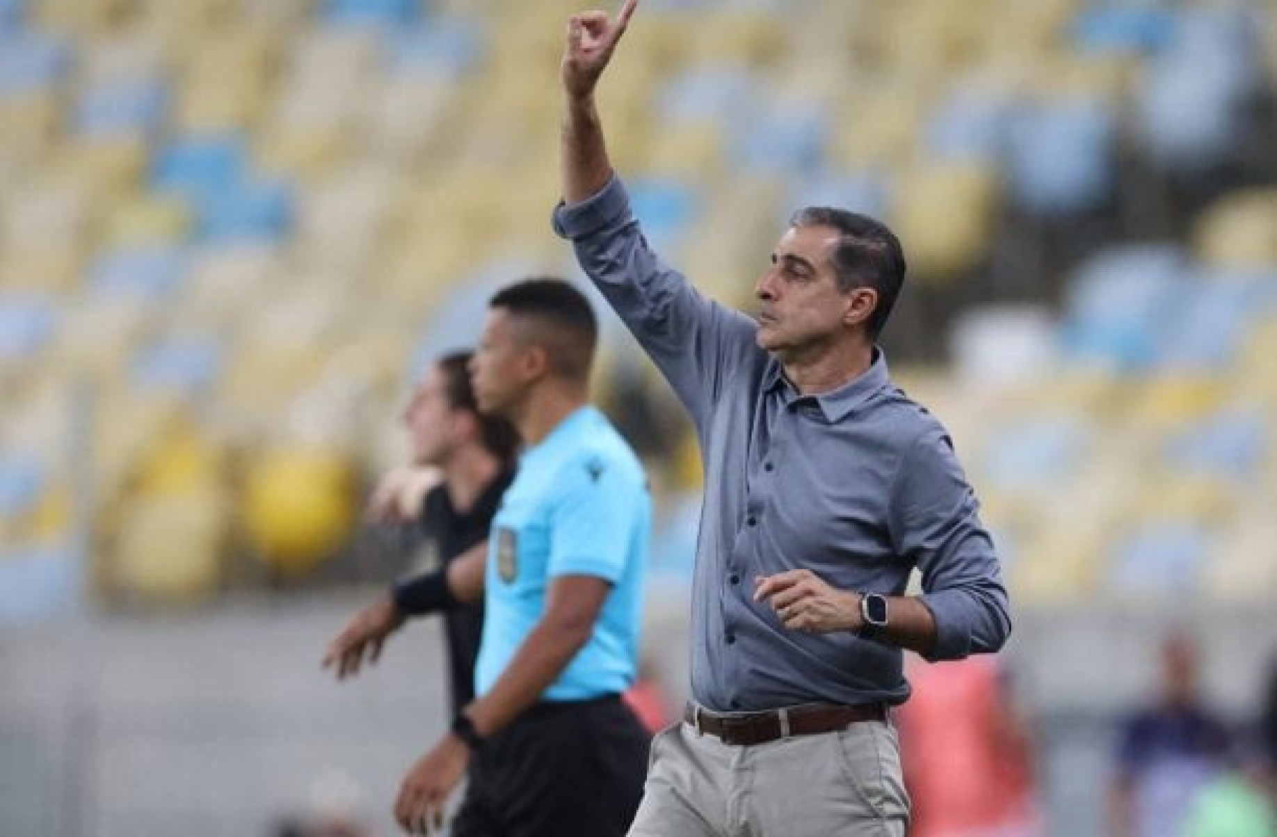 Renato Paiva brinca sobre Cristiano Ronaldo no Botafogo: ‘Natal é só em dezembro’