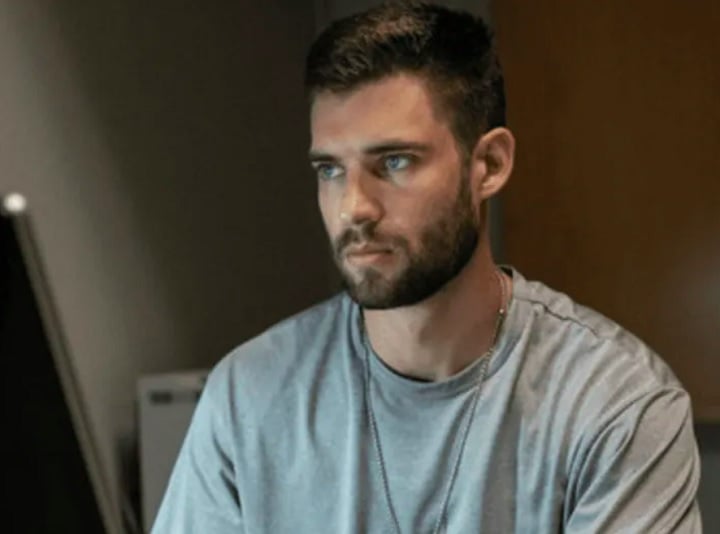 Em 2022, ele atuou em seis episódios da minissérie "A Cidade é Nossa", da HBO, que fala sobre a corrupção na polícia de Baltimore.