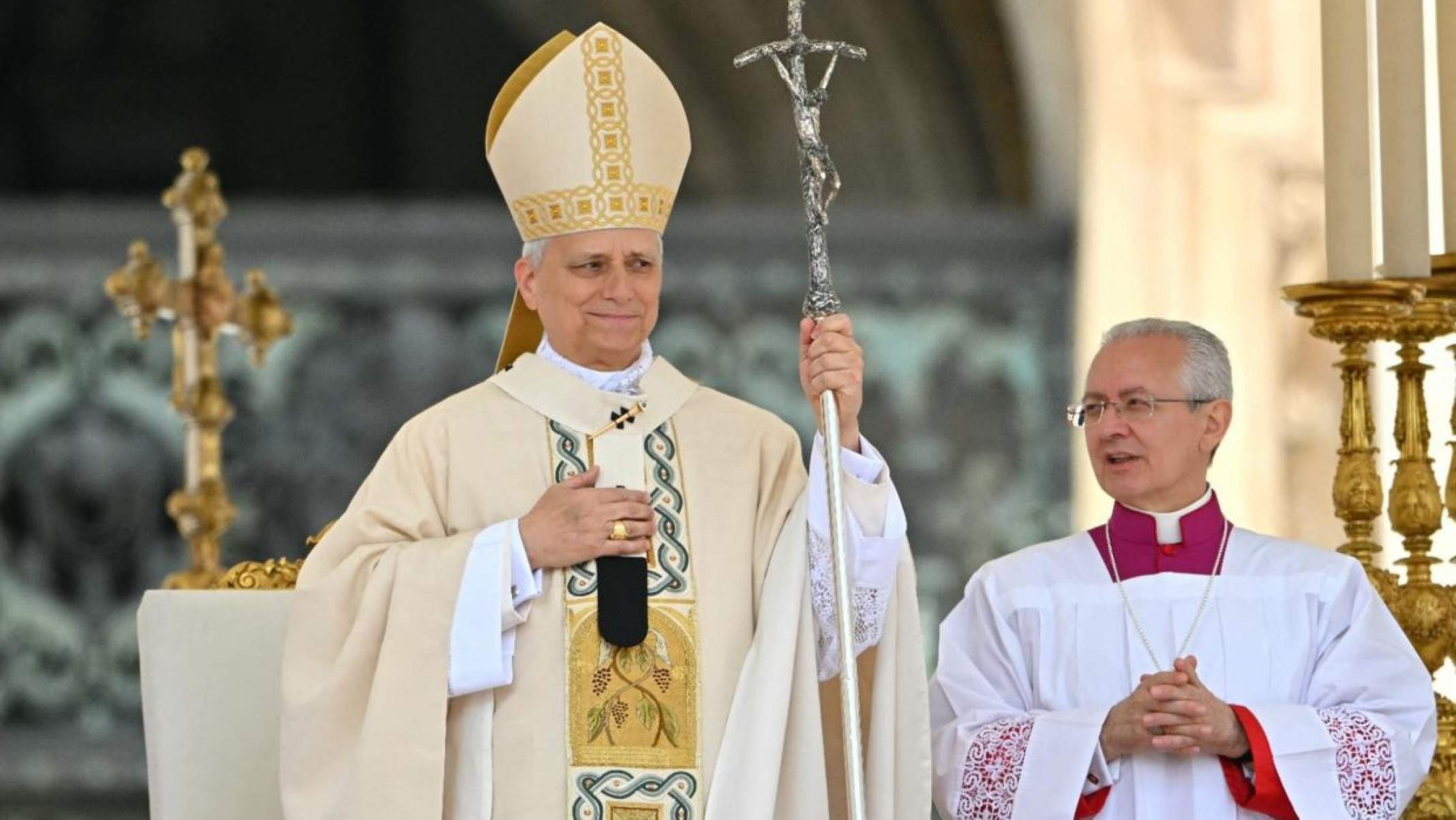 Papa Leão XIV celebra missa inaugural do pontificado na Basílica de São Pedro 