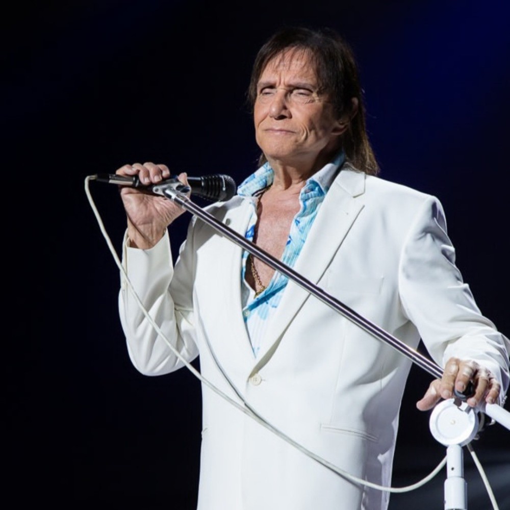 Show de roberto carlos é cancelado horas antes da apresentação e fãs se irritam