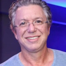 Boninho negocia com a Record, mas pode manter projetos no SBT - Tupi - Pablo Oliveira