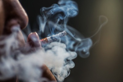 Tabagismo consumo excessivo de álcool são alguns dos fatores de risco -  (crédito: wirestock/ FreePik)