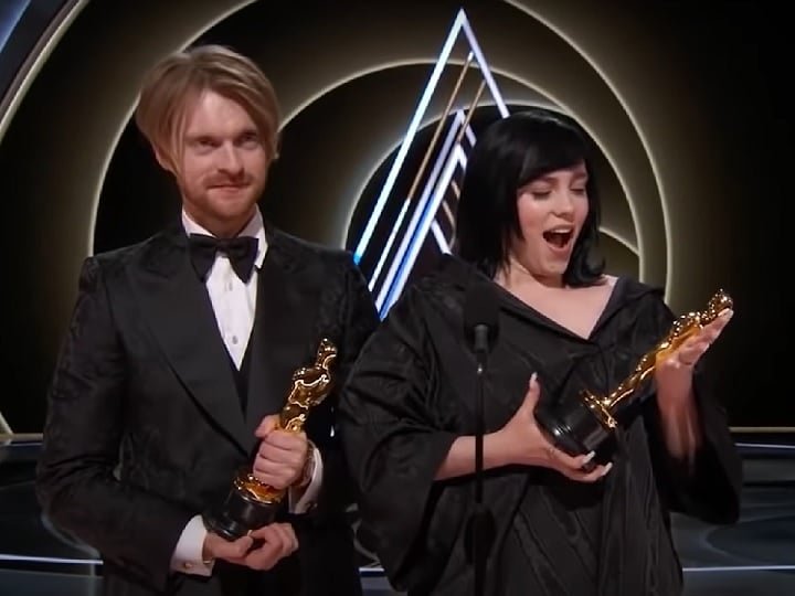 Eilish e seu irmão Finneas conquistaram pela segunda vez a estatueta mais desejada do mundo do cinema graças à música “What Was I Made For?”, feita para o filme "Barbie" (2023).