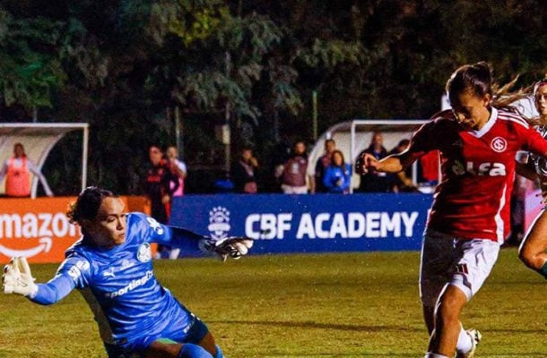 Inter e Palmeiras empatam em jogo de quatro gols no Brasileirão Feminino Inter e Palmeiras empatam em jogo de quatro gols no Brasileirão Feminino