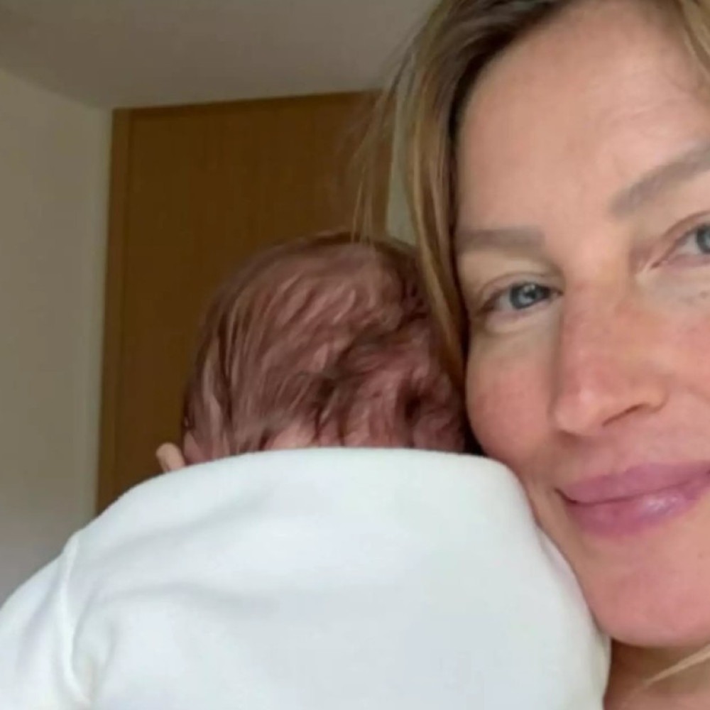 Gisele bündchen compartilha pela primeira vez foto de filho caçula